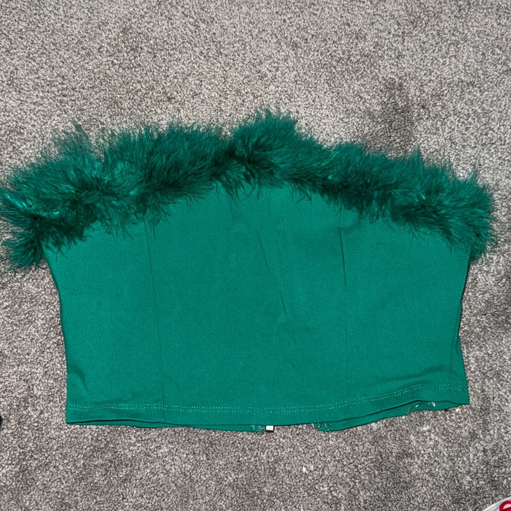 Green fluffy tube top never worn